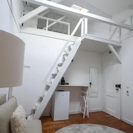Bed and breakfast The Saints Suites Lisboa