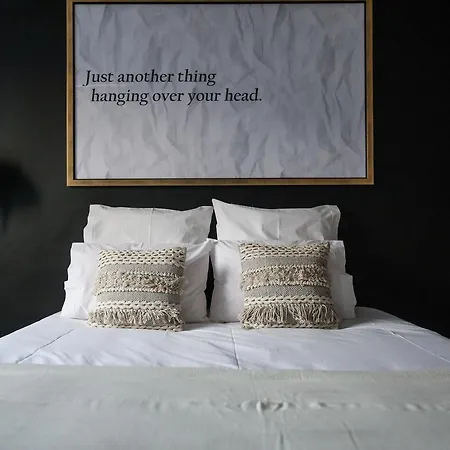 Bed and breakfast The Saints Suites 3*