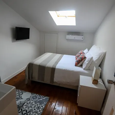 Bed and breakfast The Saints Suites Lisboa