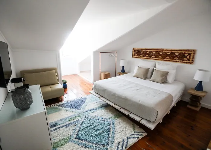 فندق مبيت وإفطار The Saints Suites 3*