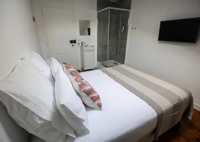 The Saints Suites فندق مبيت وإفطار