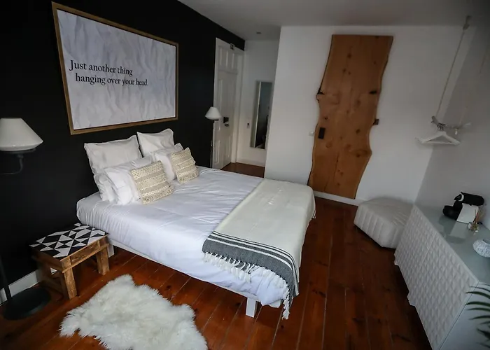 The Saints Suites Bed and breakfast Lisboa