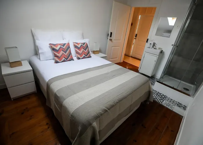 The Saints Suites 3*