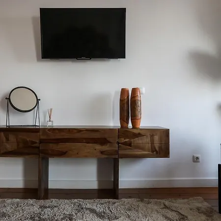 The Saints Suites 3* 리스본