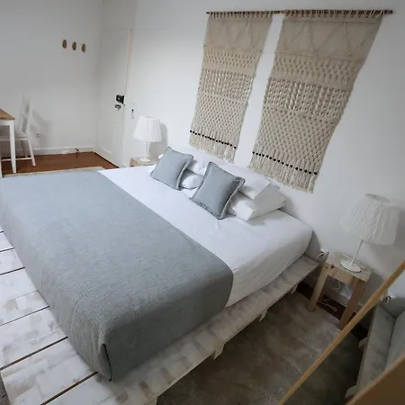 B&B The Saints Suites