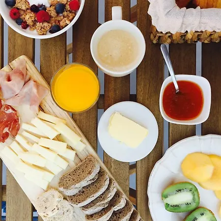 The Saints Suites 3* Lisbona